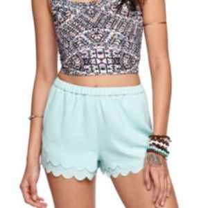 Kendall & Kylie mint scalloped shorts